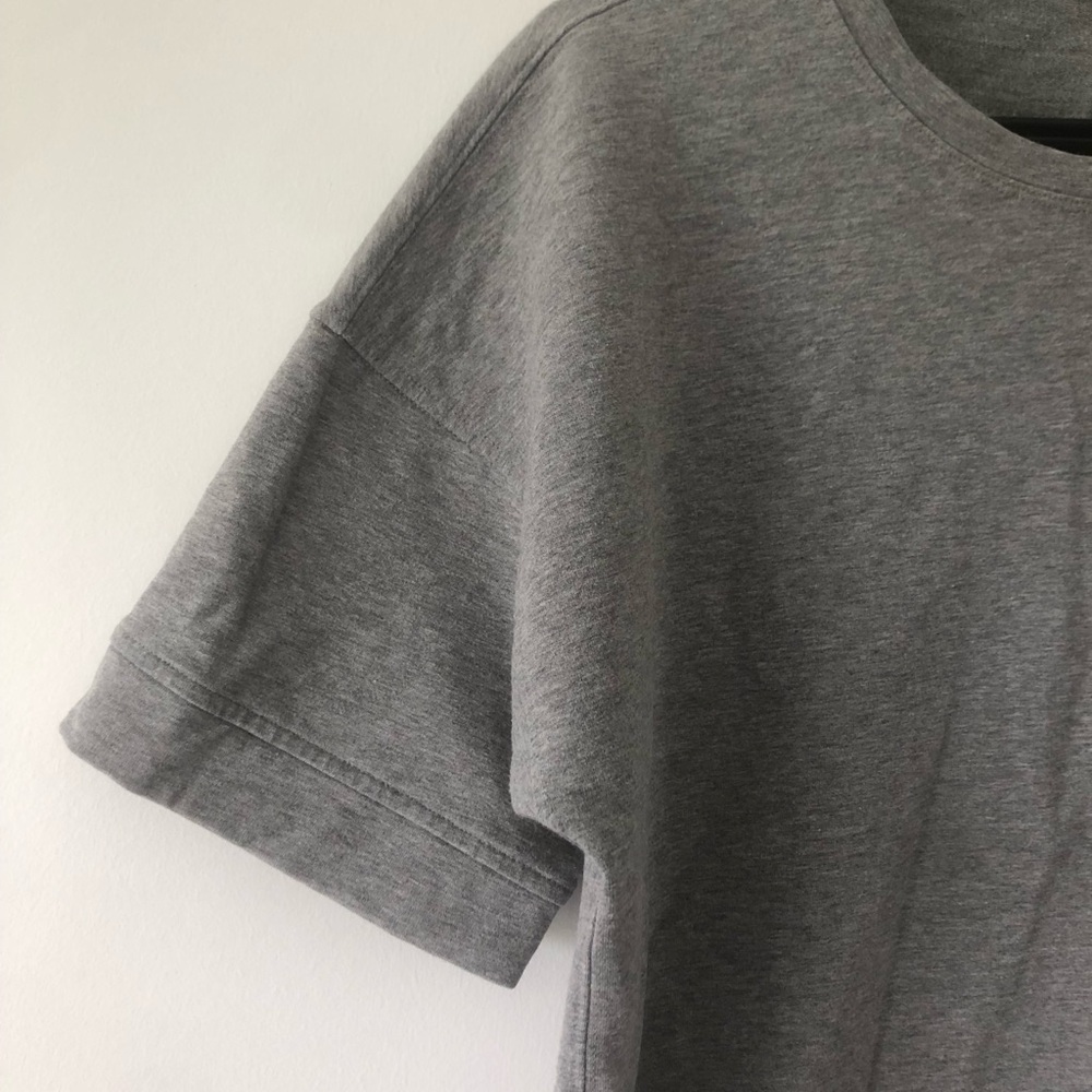 Lululemon Cut Above‎ Tee Heathered Grey | Ptp 20” - Picture 4 of 7